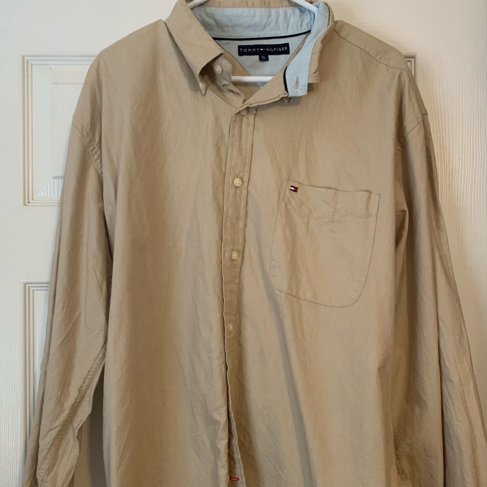 Tommy Hilfiger- Tan Button Down